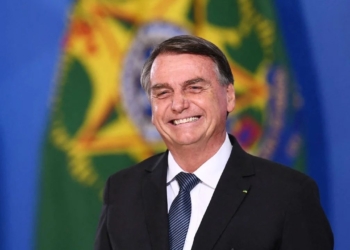 Creme Dental Bolsonaro é lançado e vira assunto nas redes