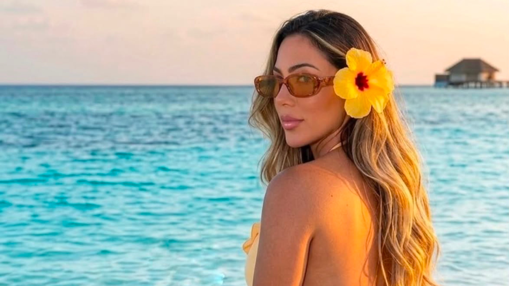 Empresária Marja Amina encanta nas Maldivas e reforça o padrão de excelência da New Time Agência de Viagem