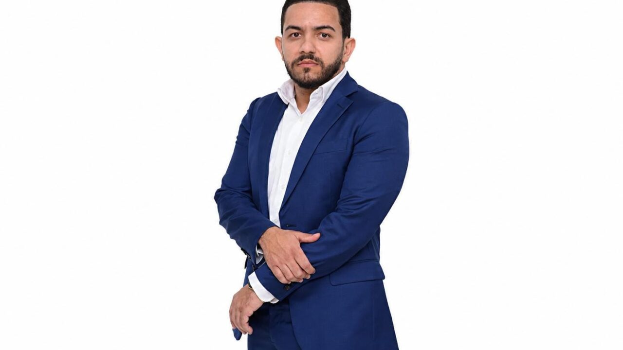 Lucas é fundador da AutoCred, empresa sediada em Campo Grande, Mato Grosso do Sul, que completa uma década de atuação.