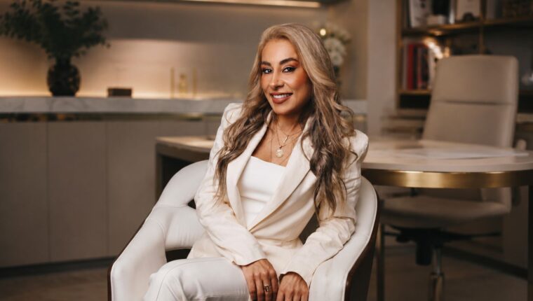 Dra. Grasiele Correa de Mello