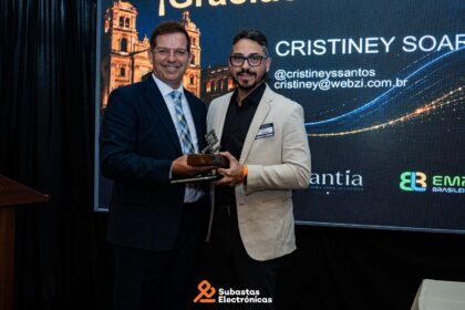 Cristiney Soares é empresário, escritor e especialista em gestão de veículos removidos, pátios, tecnologia e leilões.