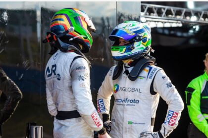 Daniel Lancaster exibe cockpit antes da etapa de Brasília no Endurance.