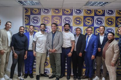 Lideranças e representantes da SGroup Nacional reunidos em registro institucional que marca o lançamento da nova Sede Ceará, a unificação das quatro regionais cearenses e uma nova fase de fortalecimento da gestão e expansão nacional da instituição.