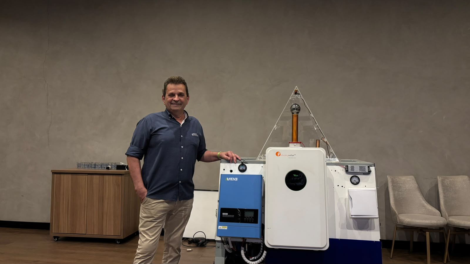 Apresentação do Multigerador de Energia Quântica no Recanto de Havalon, em Corguinho