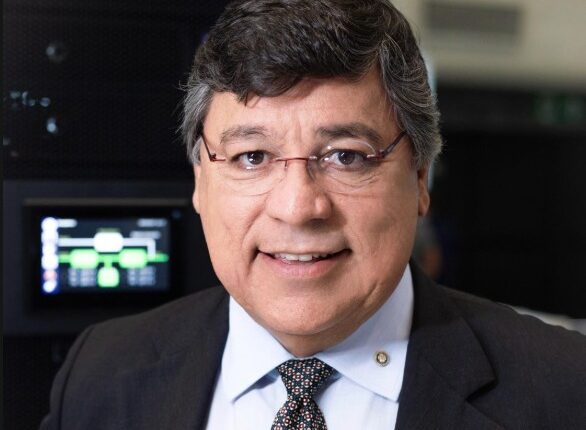 Aluízio Ábdom, Diretor Comercial e de Marketing da Engetron