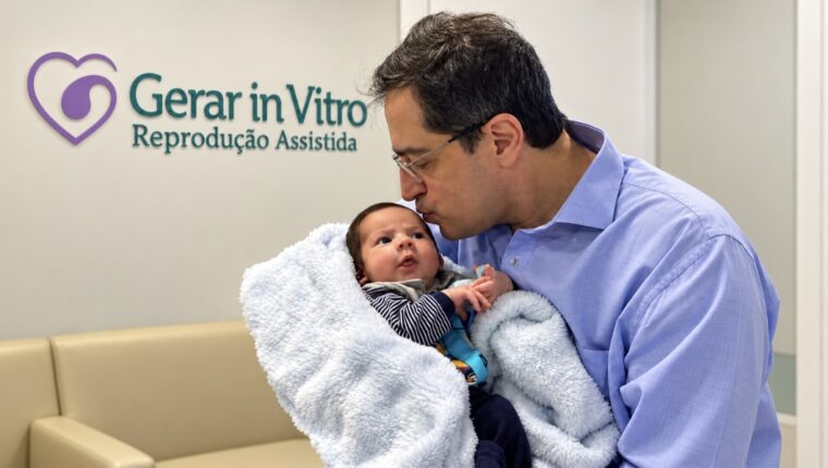 Emílio: Mãe homenageia médico e dá seu nome ao filho após tratamento de fertilidade.