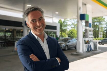 Luiz Felipe do Valle Silva do Quental de Menezes busca adaptar a estrutura dos estabelecimentos às demandas de um mercado competitivo.